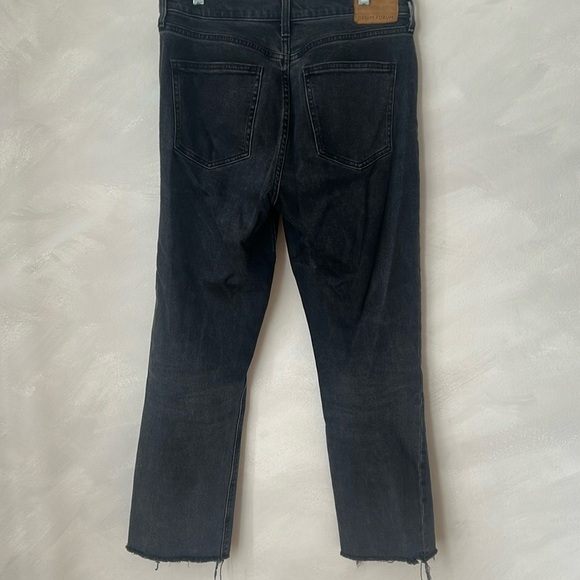Denim Forum The Arlo High Rise Straight Black Size 29 Distressed Hem Button fly - Picture 7 of 10